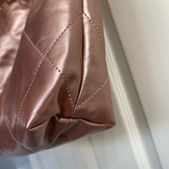 Chanel 22 bag, Small - Picture 5 of 11